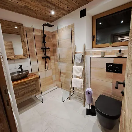 Luxus-apartment-vorderreit Gut 公寓 *